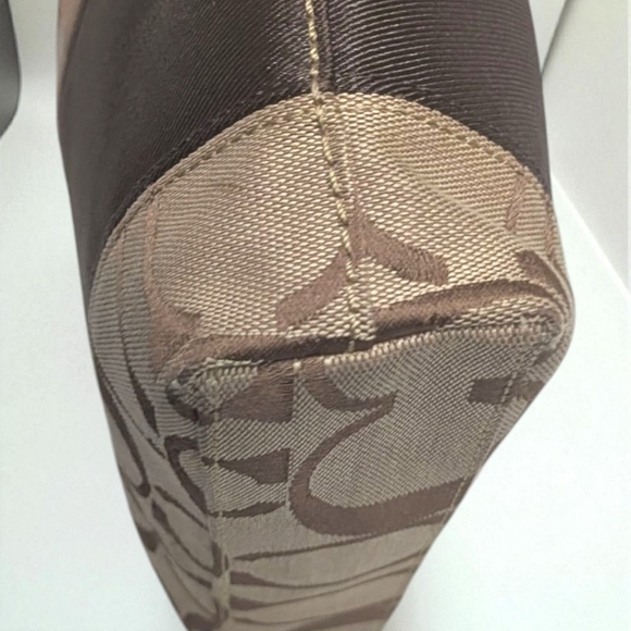 Authentic COACH F13674 Signature Crossbody Shoulder Bag Brown Canvas Leather - Picture 12 of 15